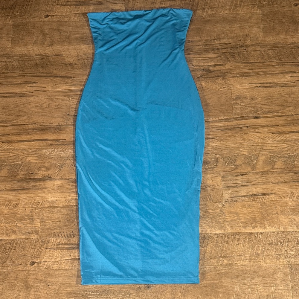 For All the Babes Strapless Double-Layer Blue Dress - Size M